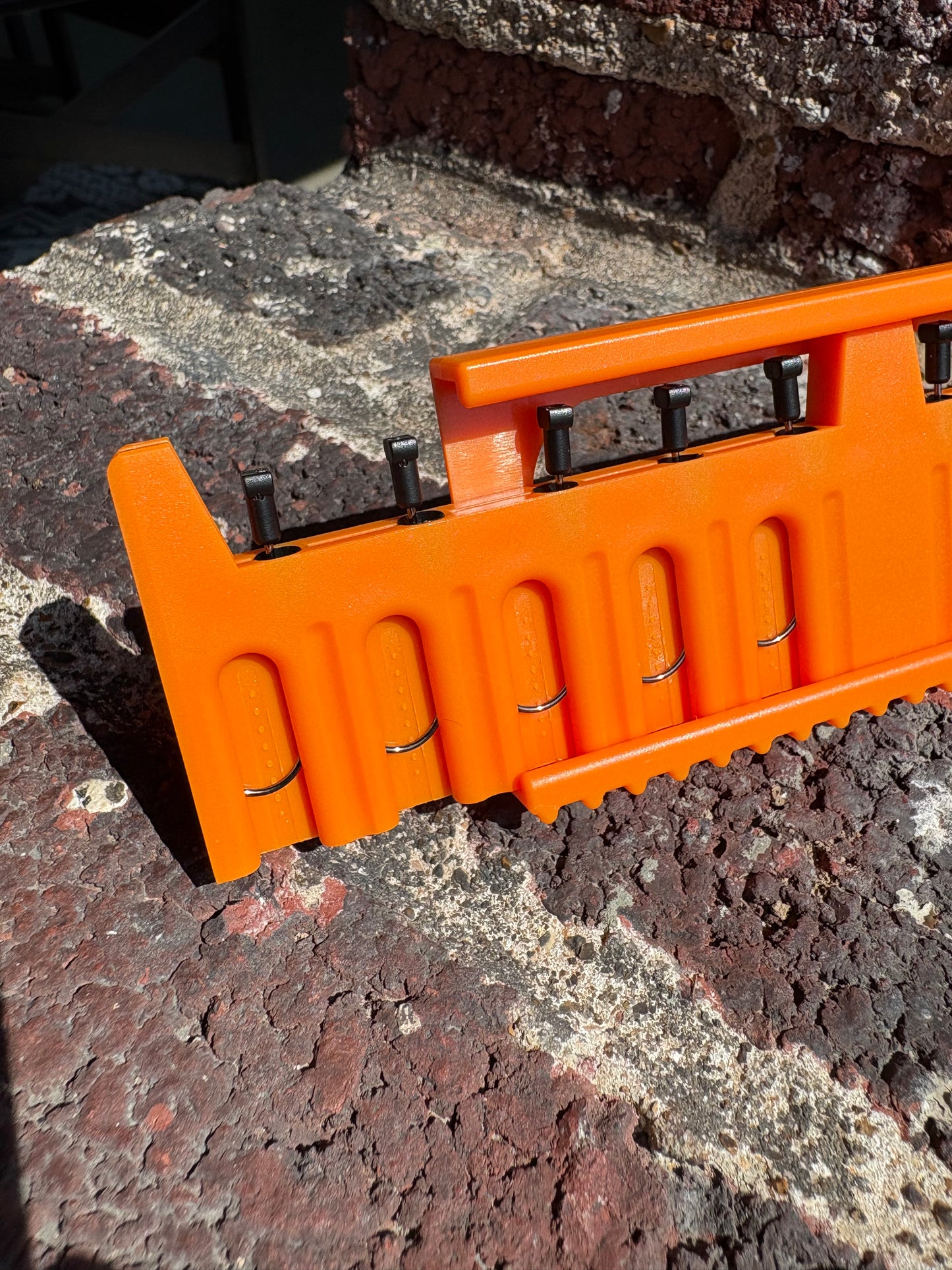 Hook Array - 10 Black Hooks and Handle Unit