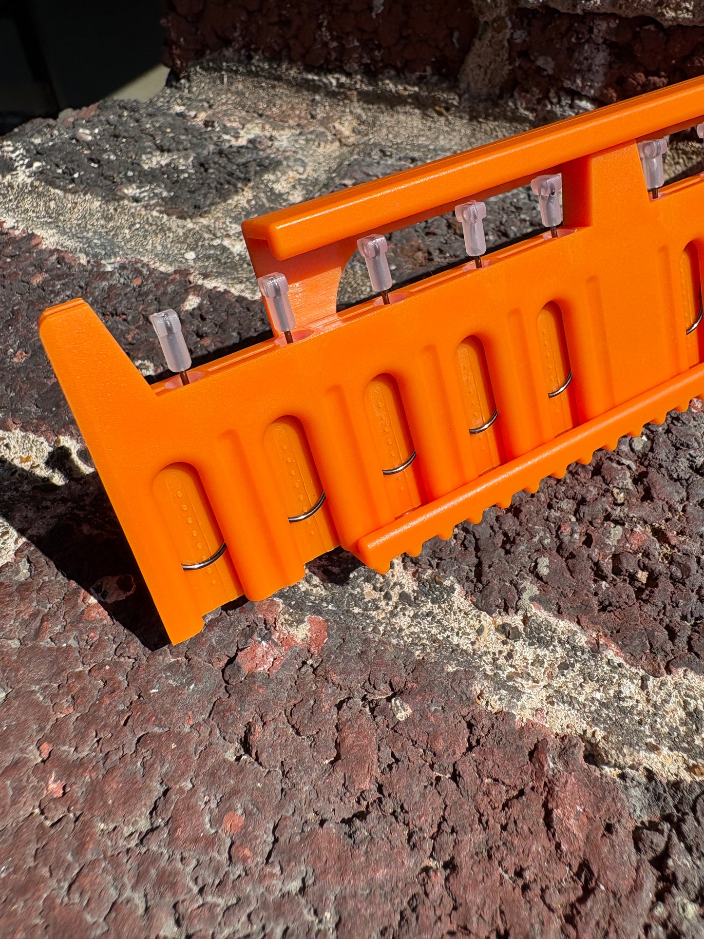 Hook Array - 10 Translucent Hooks and Handle Unit